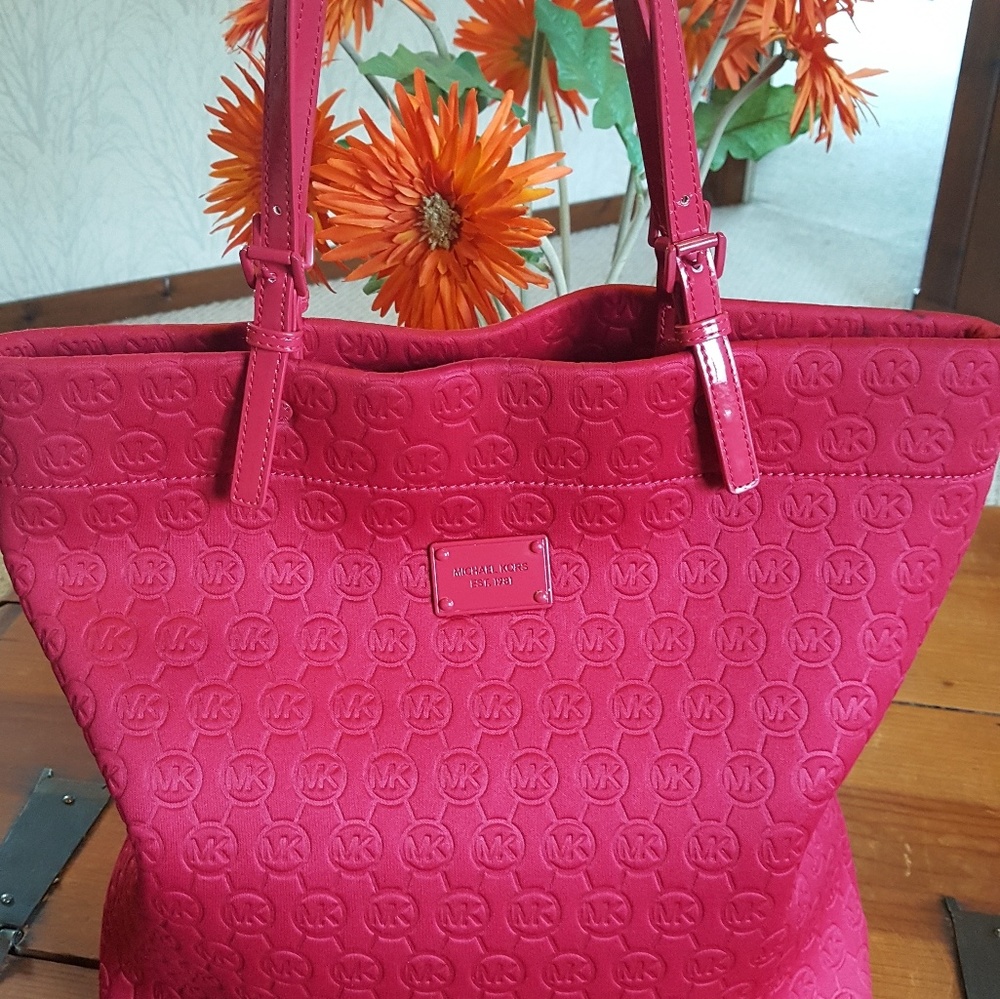Handbag